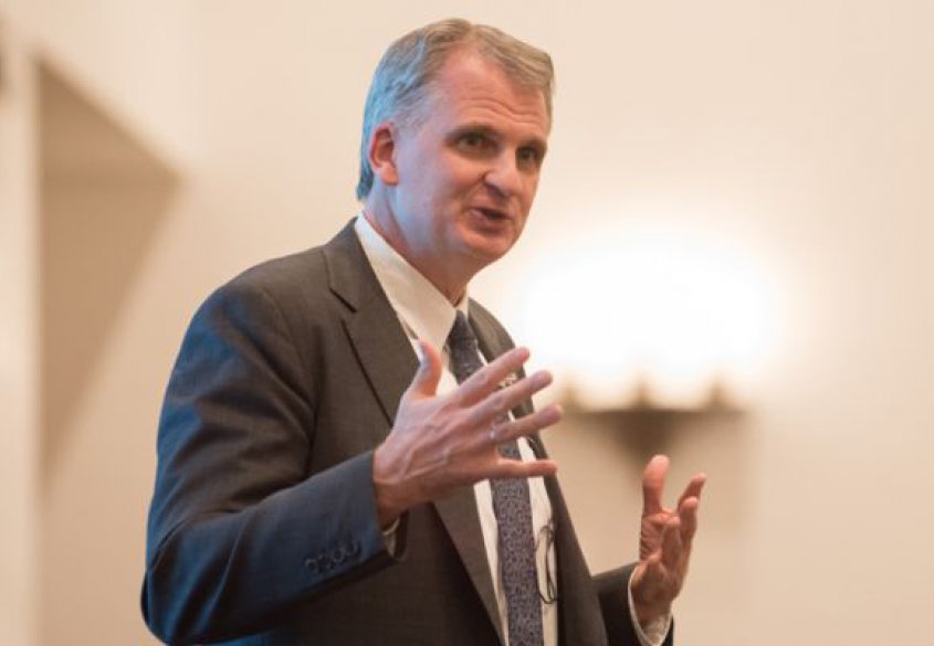 Тимъти Снайдър: Катастрофата в Смоленск като повратна точка към една нова ера