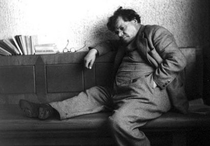 Професор Александър Балабанов: Нещо за признателността и партийността