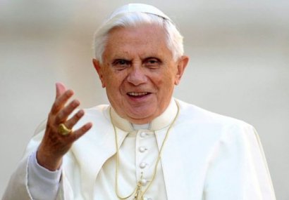 Бенедикт XVI: Без истината човекът не може да постигне смисъла на живота си