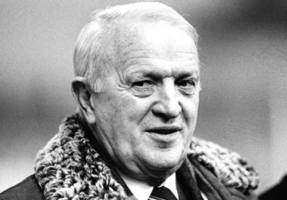 Щефан Ковач: Да си футболен треньор е по-сложно, отколкото да си политик