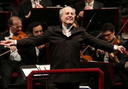Диригентът Манфред Хонек за музиката, ценностите и таланта като дар от Бога