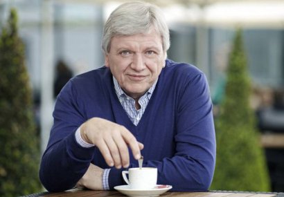 Фолкер Буфие: Ислямът не е част от фундамента на страната ни