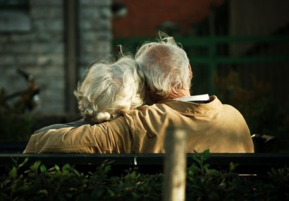 Старост, младост, остаряване, възраст, зрялост, младежи, млади хора