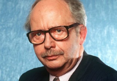 Старата политика е изчерпана - Ралф Дарендорф към един източноевропеец