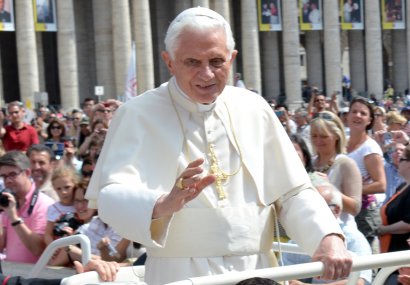 Папа Бенедикт XVI: Демокрация без ценности може да загуби душата си