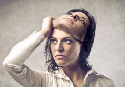 Личност, персонализъм, личност и индивид, харизма, харизматична личност