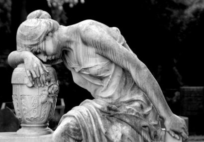 Страдание, скръб, траур, болест, болка, мизерия, бедност, страх