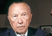 Конрад Аденауер: Никакво основание да плачете