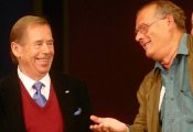 Вацлав Хавел: Същността е да настояваш и да гарантираш за своята истина