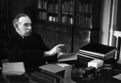 Джон Кейнс - икономистът, който никога не е учил икономика